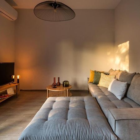 Eleusis Suites Α Esterno foto