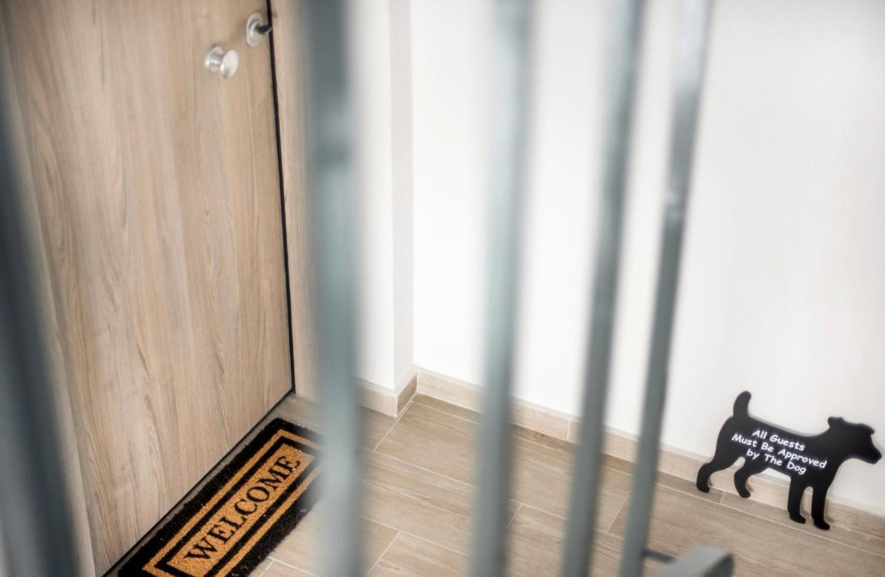 Eleusis Suites Α Esterno foto